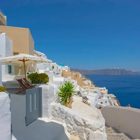 Konukevi Sophia View Oia